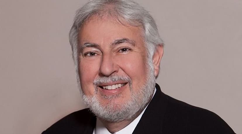 Shalom Lewis