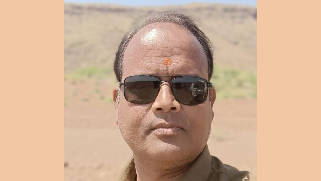 Dr. Kundan Chakrawat